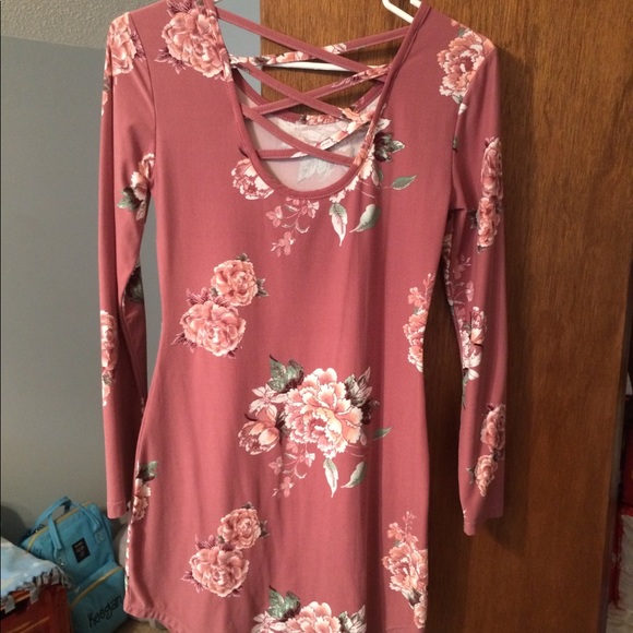 Floral shirt/dress - Picture 2 of 3